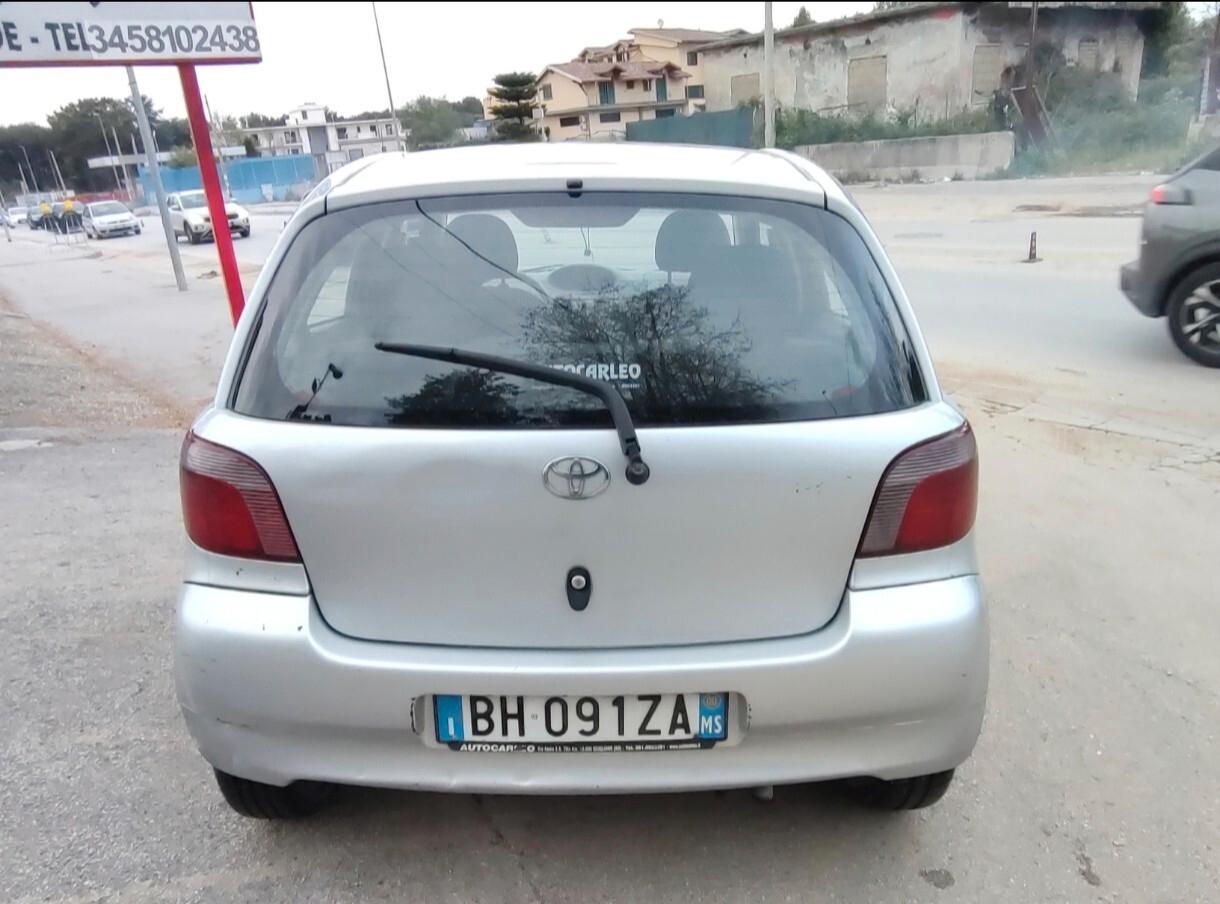 Toyota Yaris 1.0 BENZINA 5 porte Sol