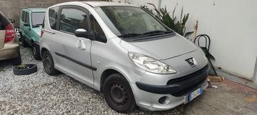 peugeot 1007 argento clima radio etc
