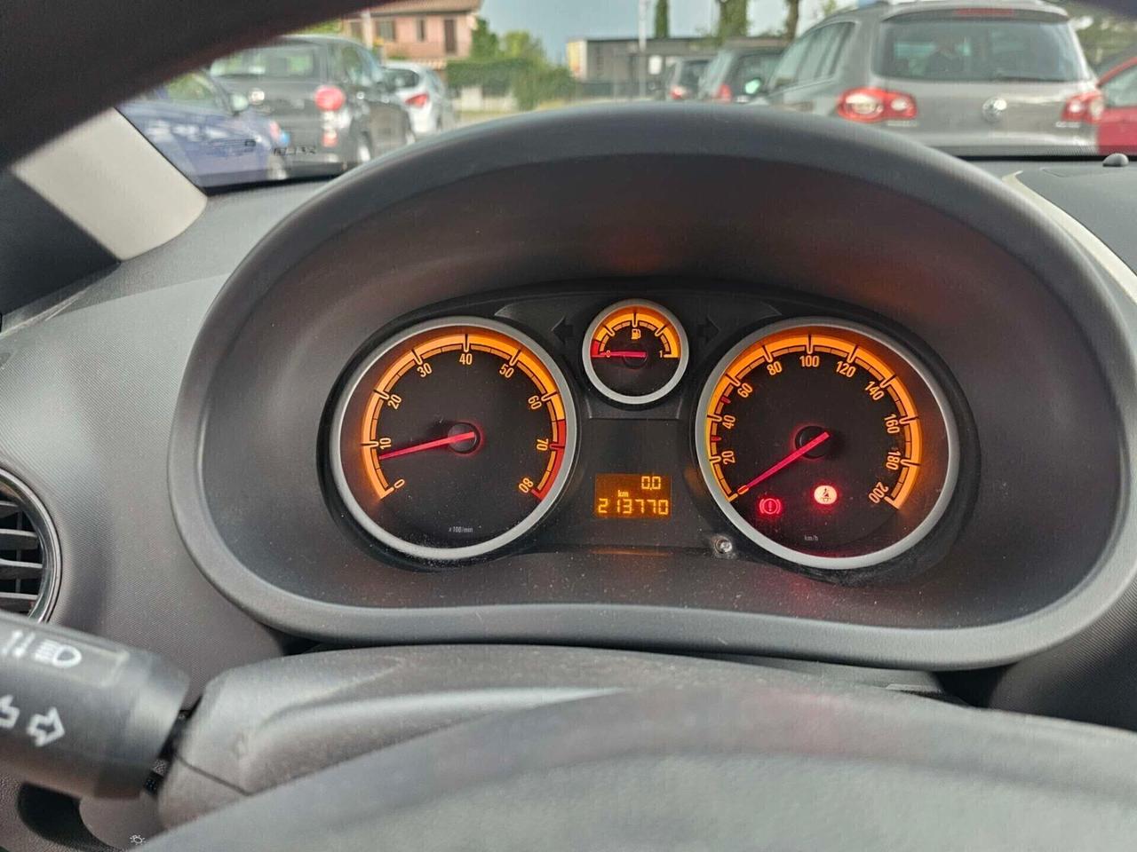 Opel Corsa 1.2 5 porte Enjoy GPL Neopatentati