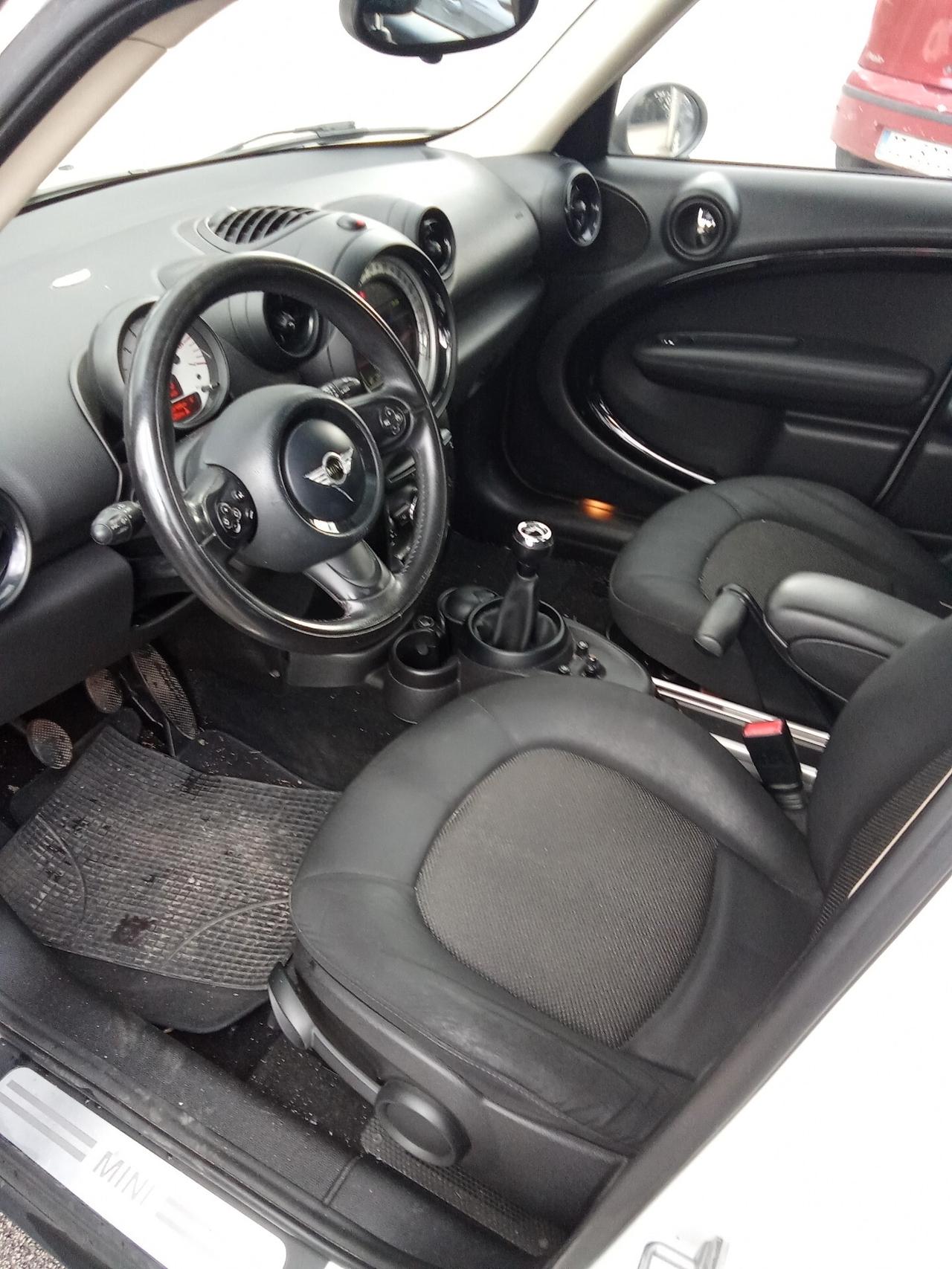 Mini Countryman 1.6 D 014