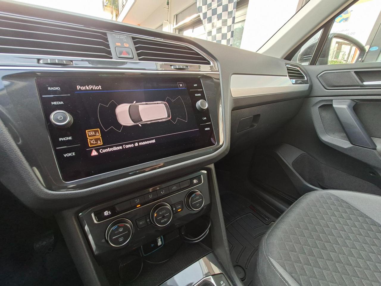 Volkswagen Tiguan 1.5 tsi Style 130cv R-line