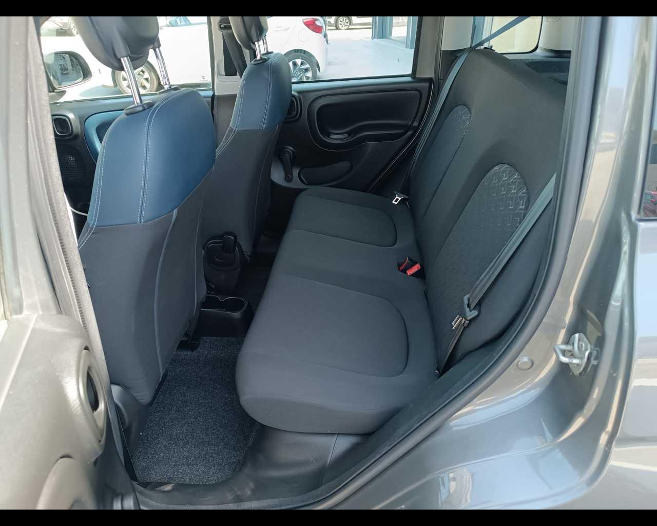 FIAT Panda 1.0 firefly hybrid City Cross