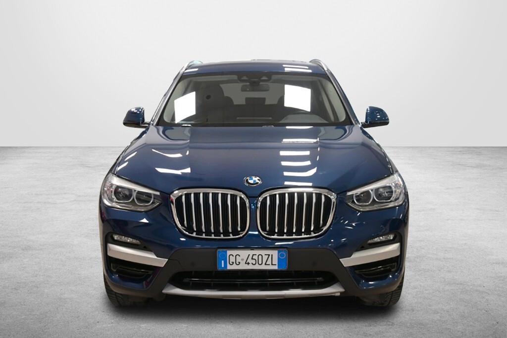 BMW X3 18D 150CV STEPTRONIC 48V S-DRIVE XLINE ( FARI LED - BMW DIGITAL COCKPIT - AMBIENT LIGHTS - PELLE - CLIMA TRIZONA - NAVI - MIRROR - PARK ASSISTANT - TELECAMERA POST. - CERCHI 19 )