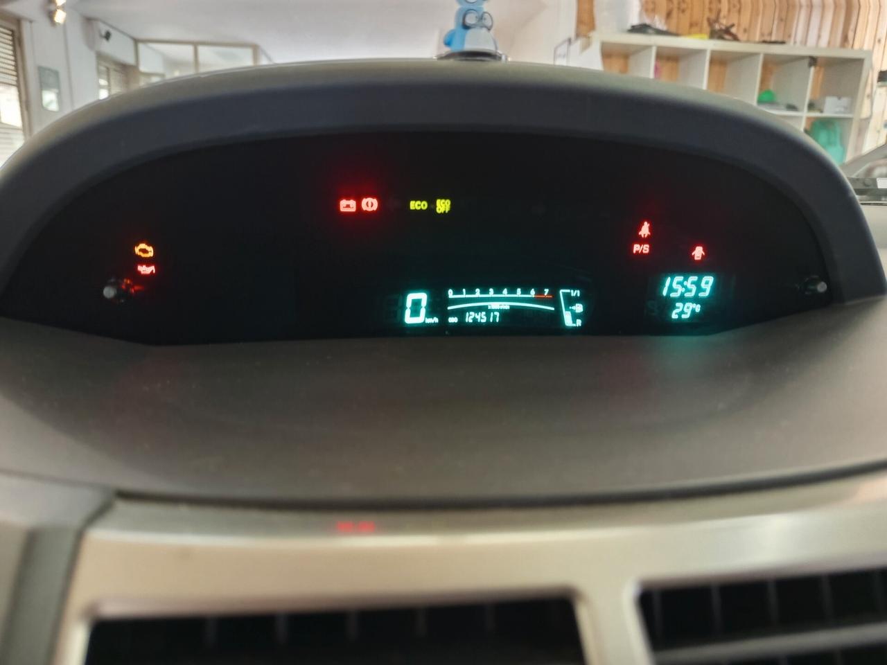 Toyota Yaris 1.3 5 porte, 124 Mila chilometri ok neopatentati