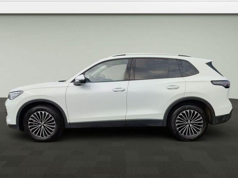Volkswagen Tiguan Tiguan 2.0 TDI 150 CV DSG Life Gancio camera Led Cockpit