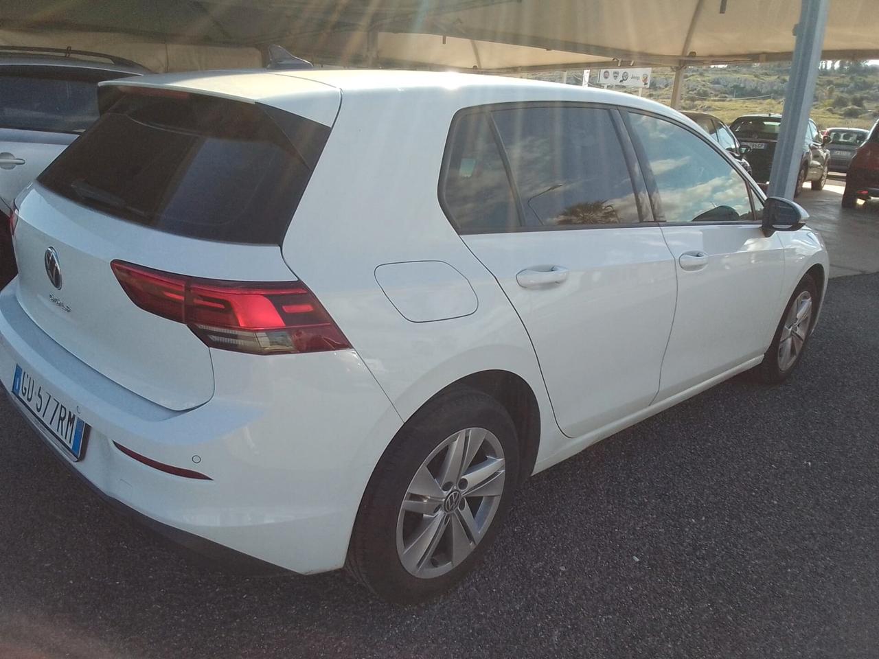 Volkswagen Golf 1.5 TGI DSG Style