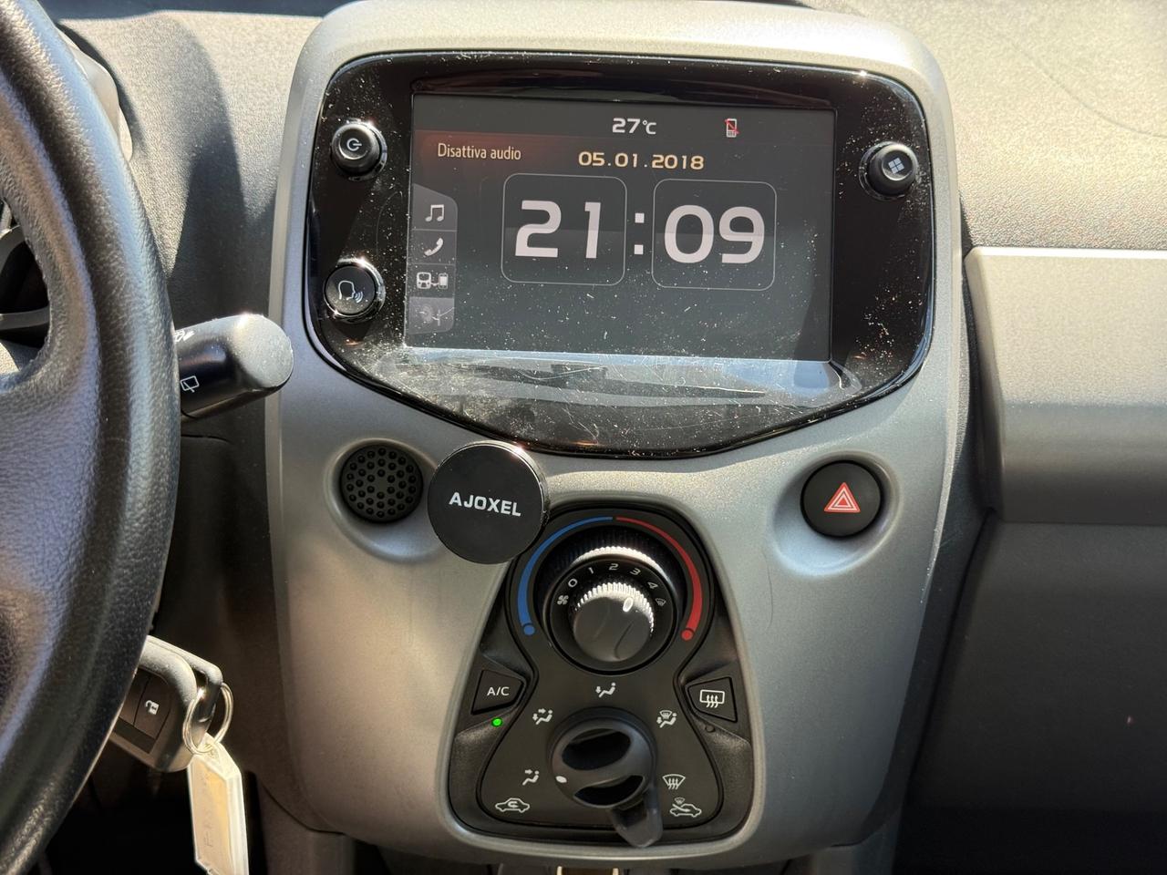 Toyota Aygo 1.0 VVT-i 72 CV 5 porte x-play Manuale