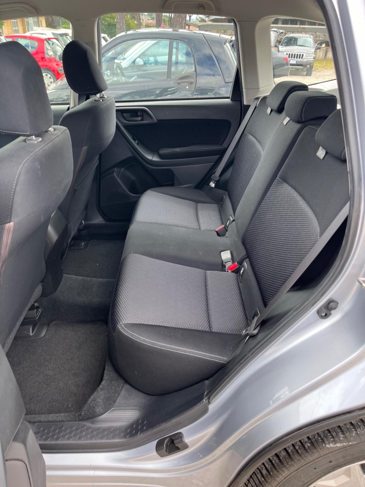 Subaru Forester 4x4 2.0 Diesel PARI AL NUOVO
