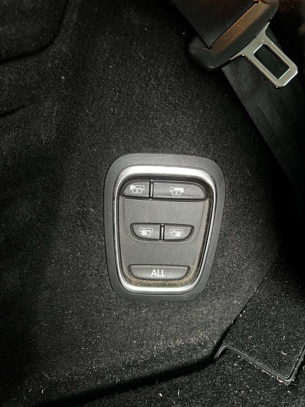 Renault Grand Scenic dCi 8V 110 CV EDC Energy Bose