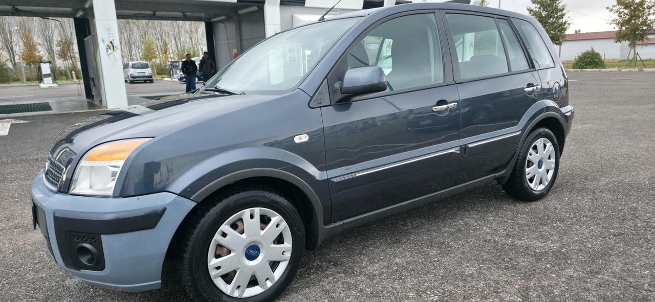 Ford Fusion UAV 1.4 16V automatica neopatentati