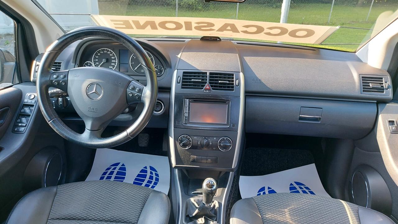 Mercedes-benz A 160 - BlueEFFICIENCY Premium