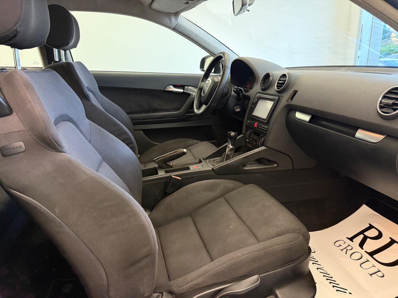 Audi A3 2.0 tdi Ambition 140cv okneopatentati