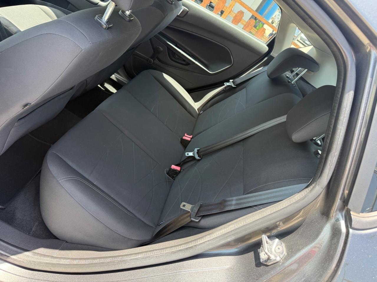 Ford Fiesta 1.5 TDCi 5 porte Titanium