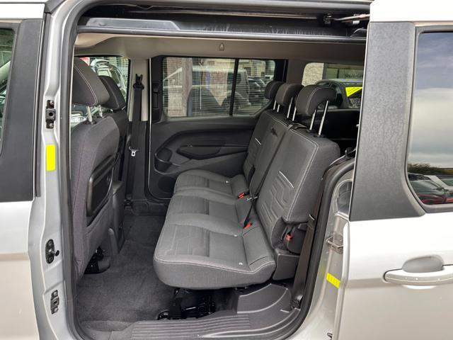 FORD Tourneo Connect 7 1.5 TDCi 120 CV Titanium