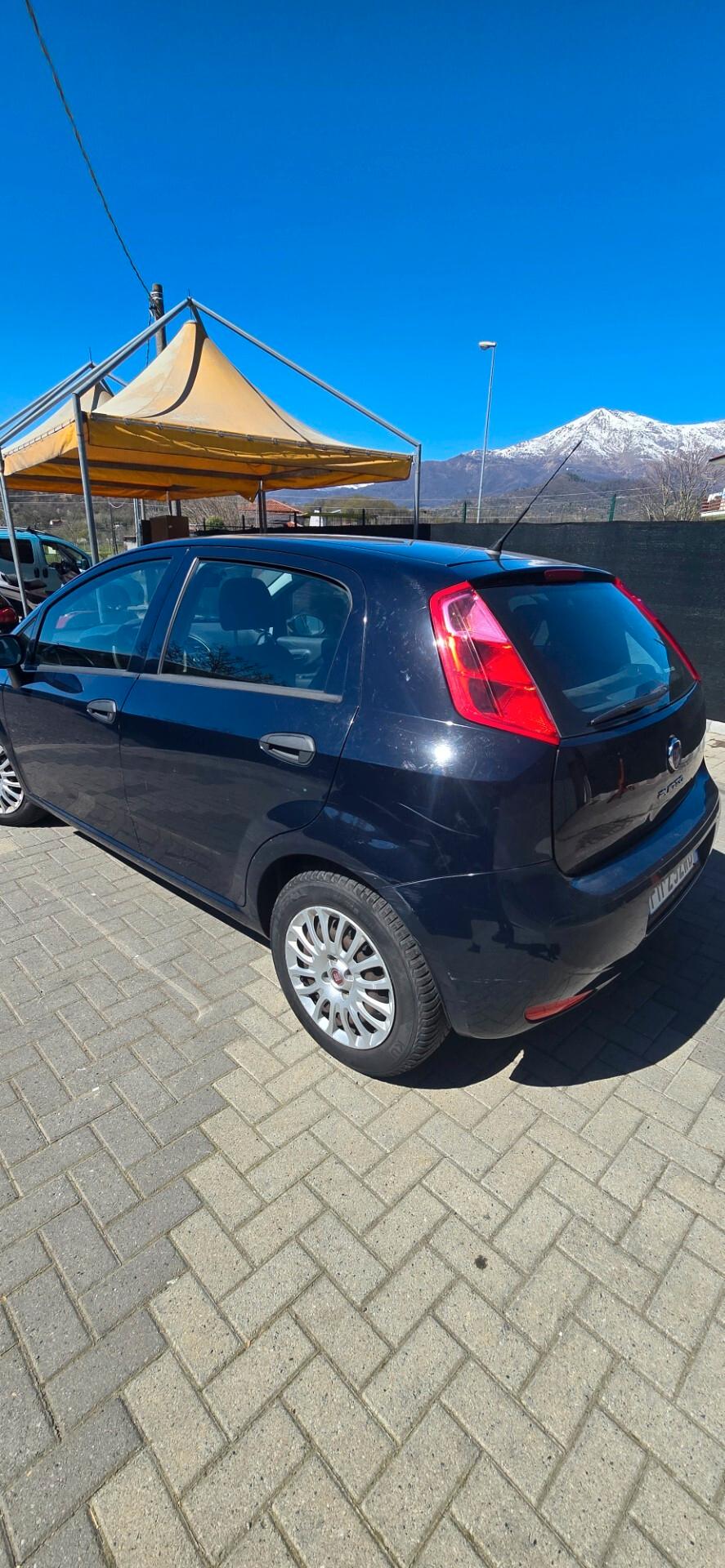 Fiat Punto 1.4 benzina gpl