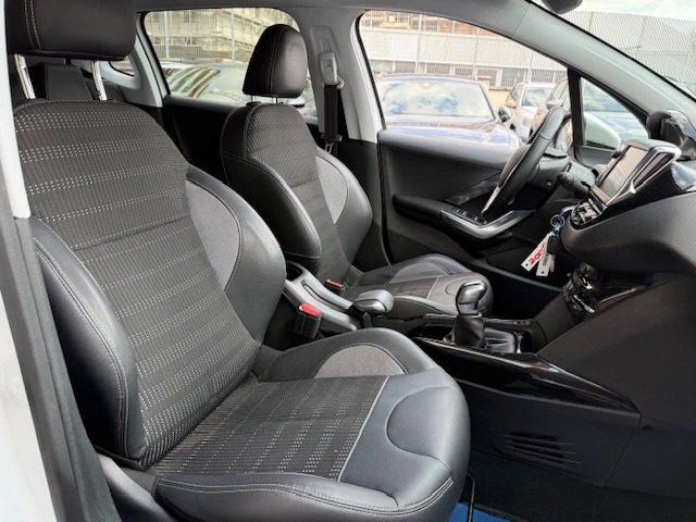 PEUGEOT 2008 1° serie BlueHDi 100 Allure