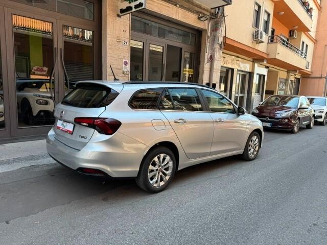 Fiat Tipo 1.3 Mjt S&S SW Lounge