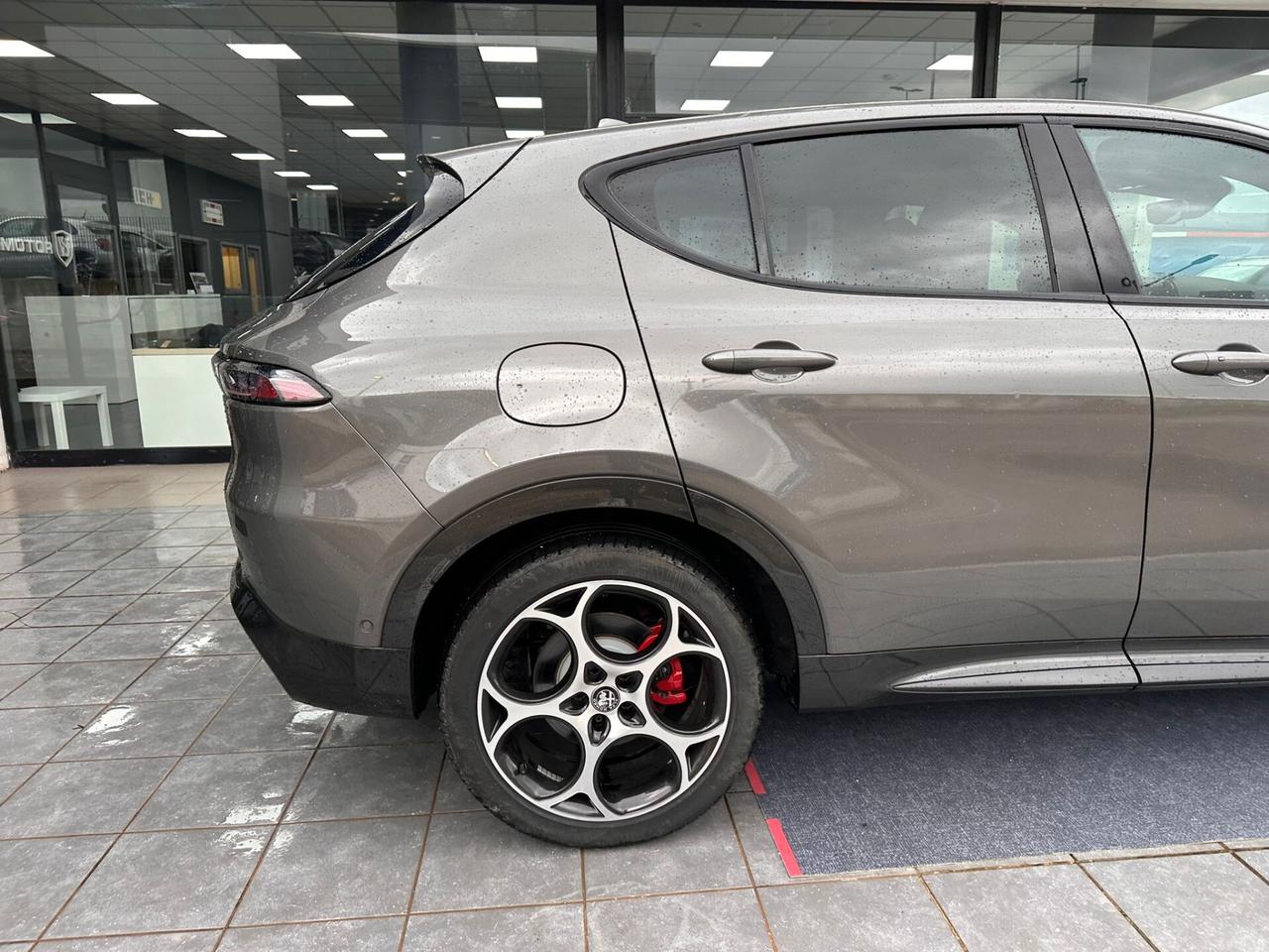 Alfa Romeo Tonale 1.3 280 CV PHEV AT6 Q4 Veloce