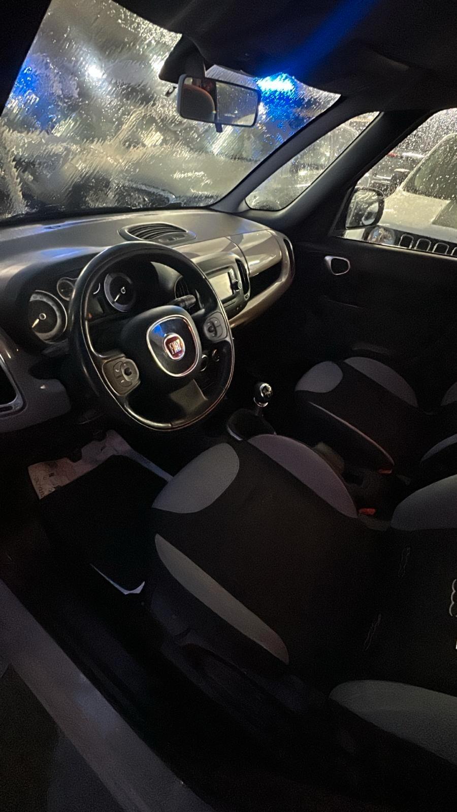 FIAT 500L 1,6 MJ 7 POSTI