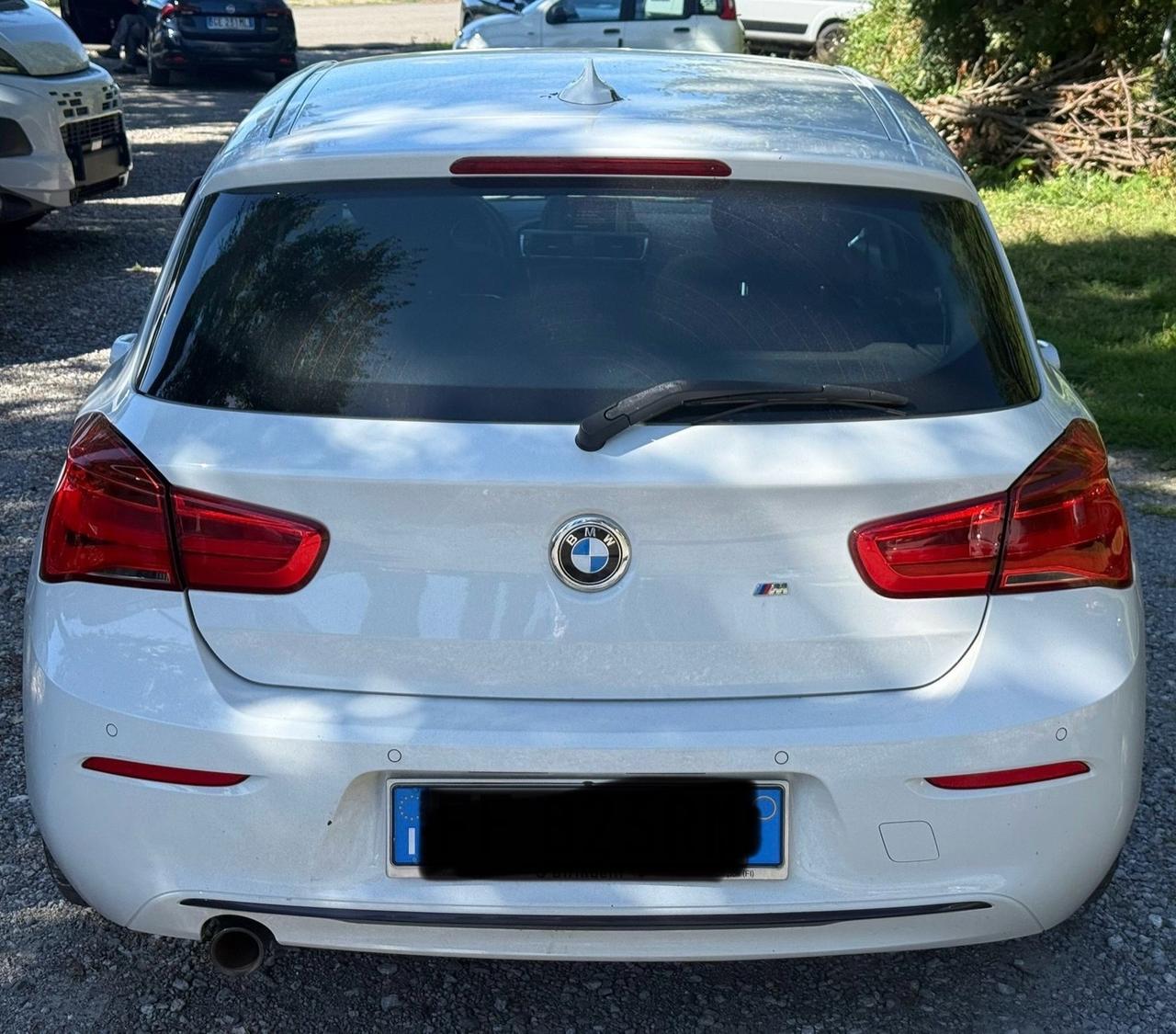 Bmw 118 118d 5p. Urban