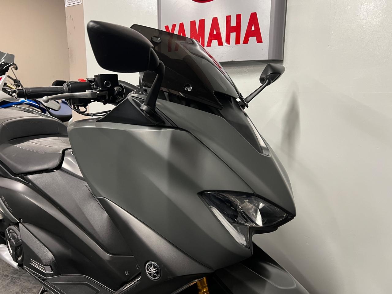 Yamaha TMAX 560 Tech max