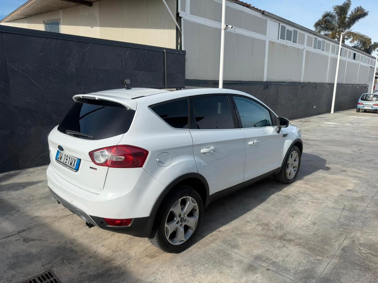 Ford Kuga 2.0 TDCi 136 CV 4WD Titanium DPF