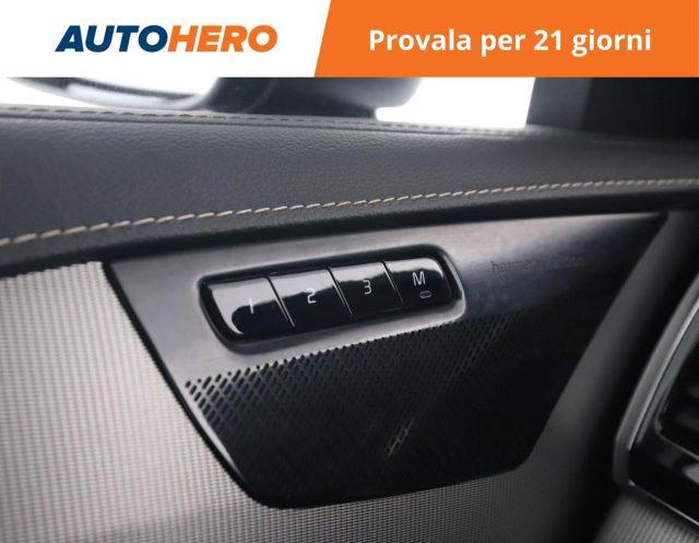 VOLVO XC90 B5 (d) AWD Geartronic R-design