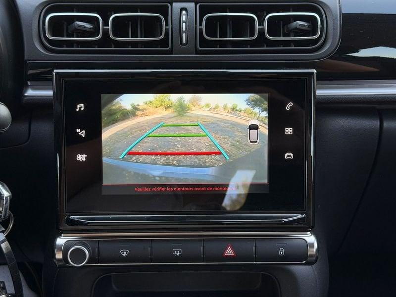 Citroën C3 C3 1.2 Shine Pack s&s 110cv "retrocamera"