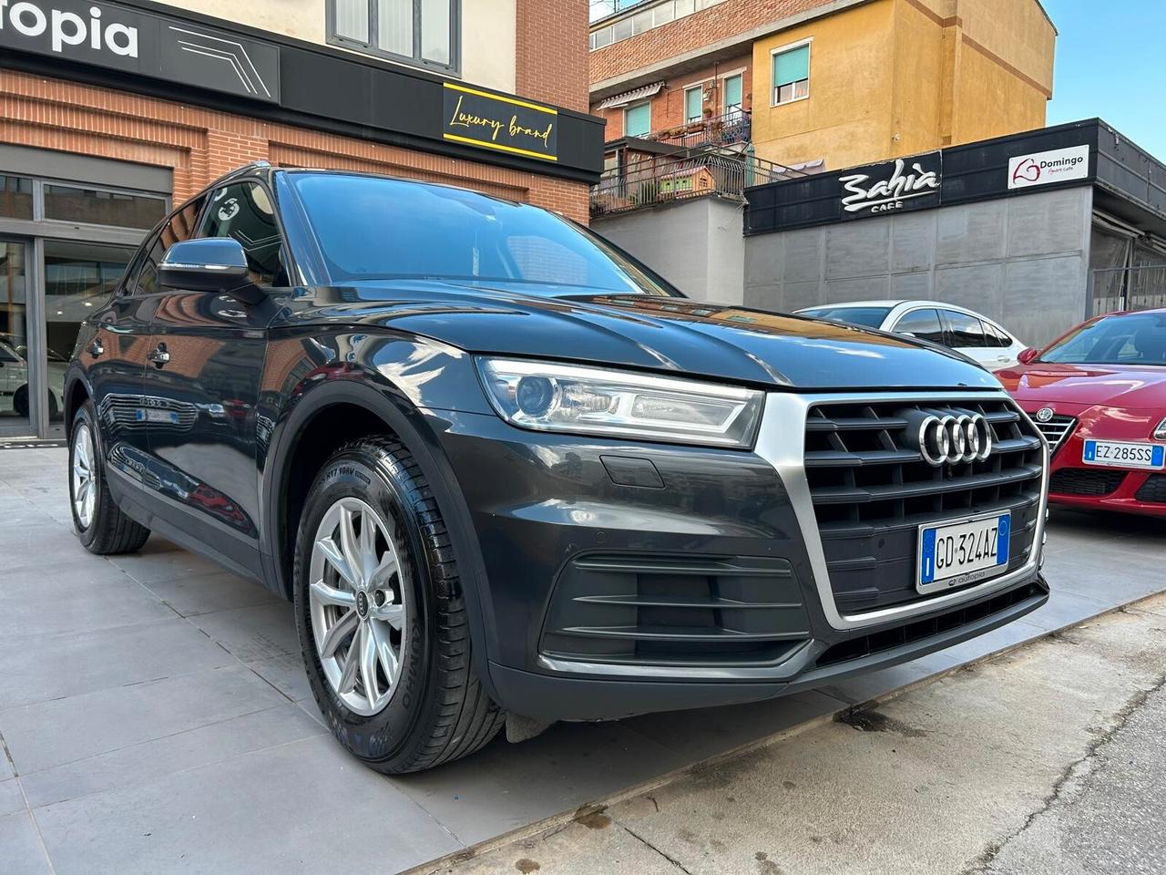 Audi Q5 35 TDI quattro S tronic Business
