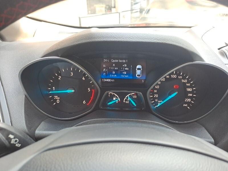 Ford Kuga 1.5 TDCI 120 CV S&S 2WD ST-Line