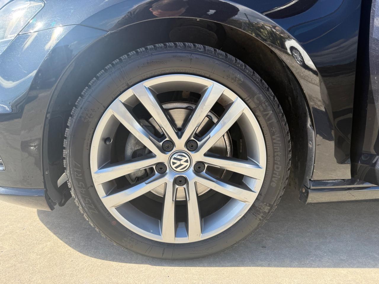 Volkswagen Golf 2.0 TDI 5p. R-Line BlueMotion Technology