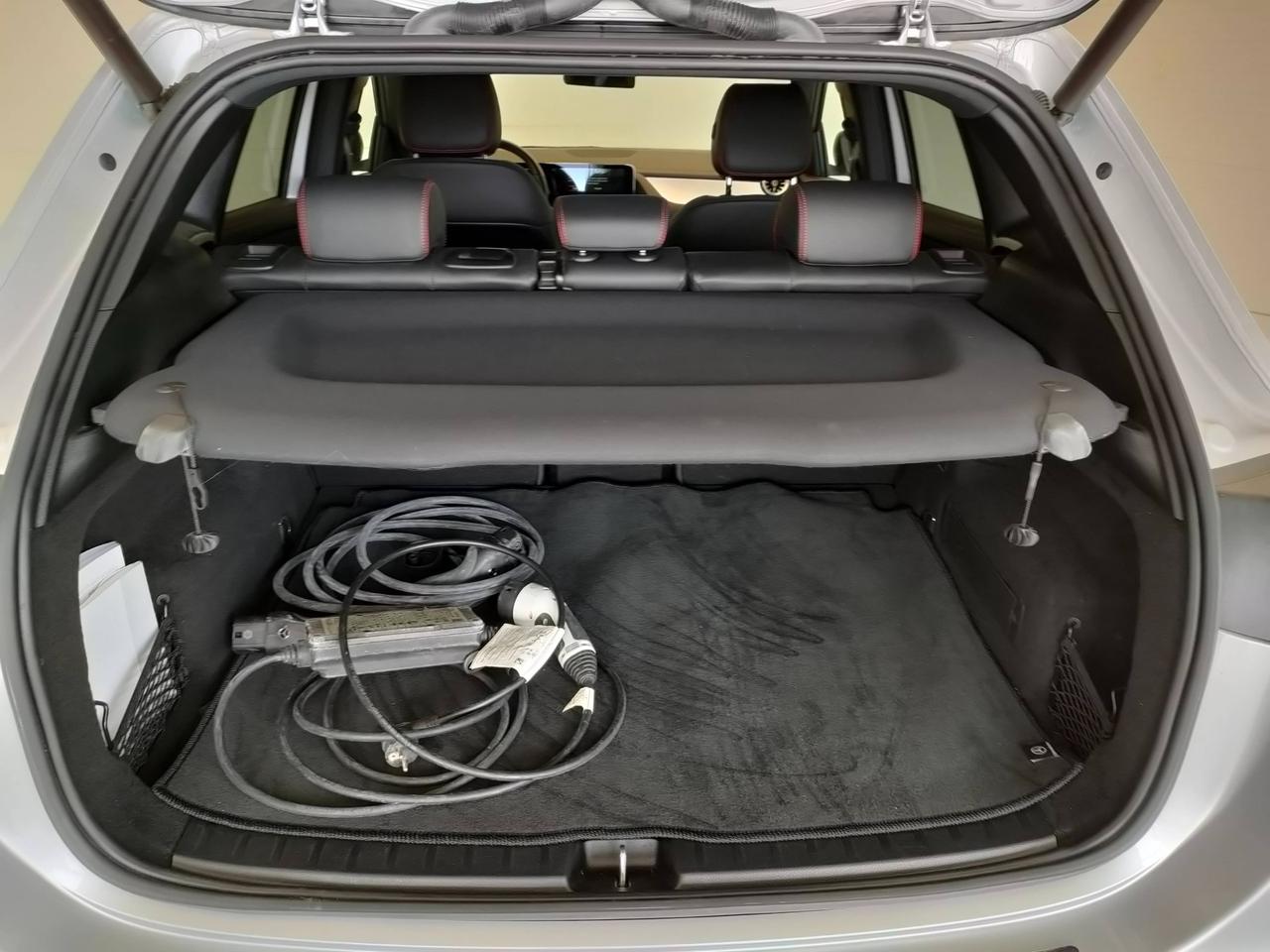 Mercedes-Benz EQA - H243 2021 - EQA 250 Premium Plus