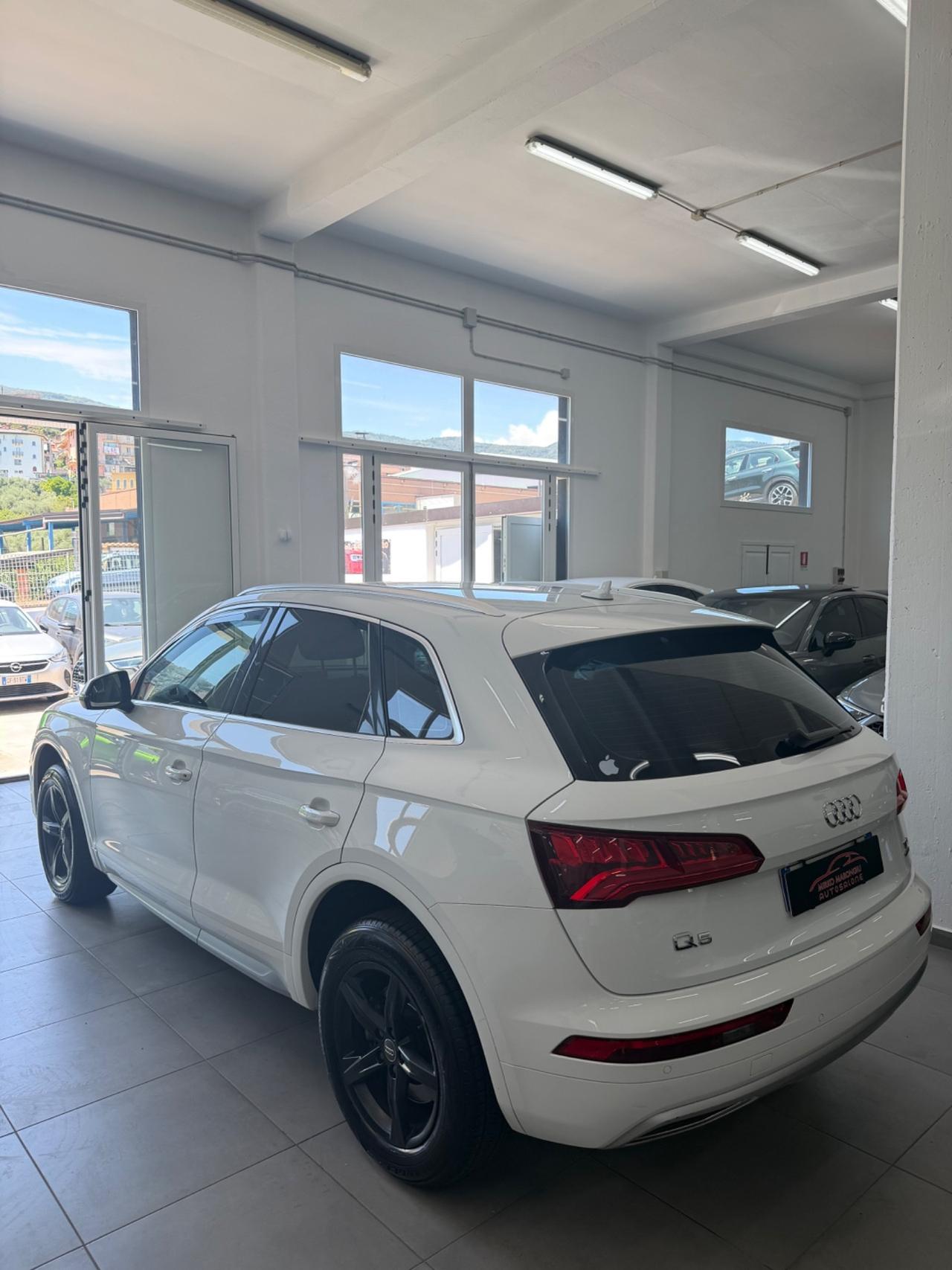 Audi Q5 2.0 190 CV quattro S tronic Sport FINANZIABILE