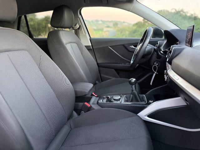 AUDI Q2 30 TDI Identity Black