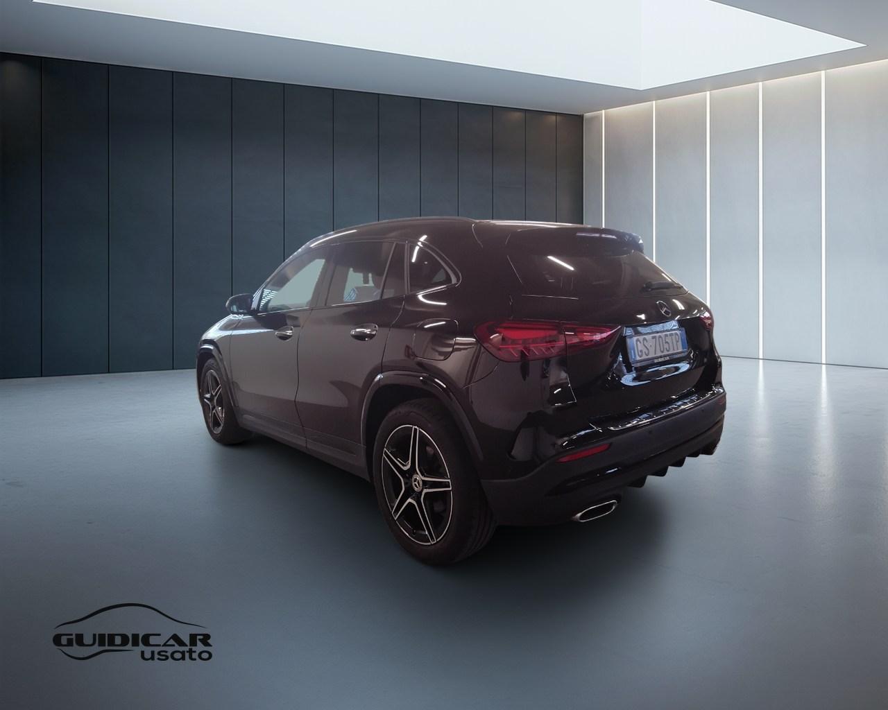 Mercedes-Benz GLA-H247 2023 - GLA 180 d AMG Line Advanced Plus auto