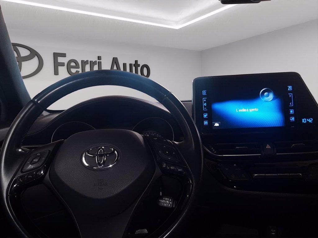 TOYOTA C-hr 1.8h active 2wd e-cvt del 2018