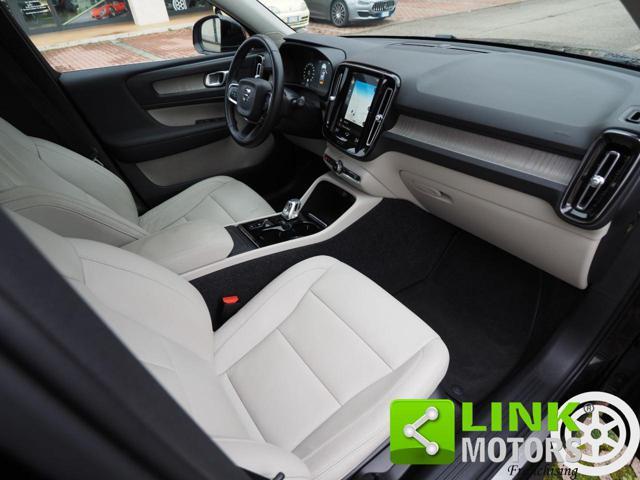 VOLVO XC40 T3 Geartronic Inscription FINANZIABILE