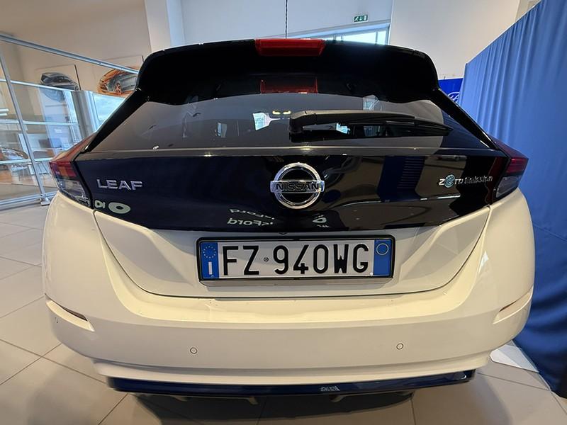 Nissan Leaf n-connecta 40kwh 150cv my19