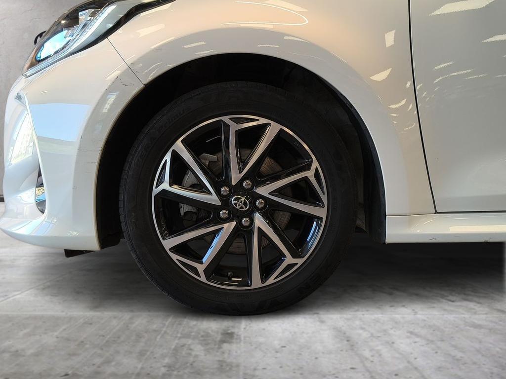 Toyota Yaris 1.5 hybrid Trend