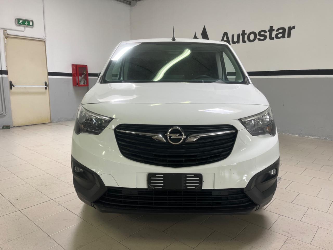 Opel combo 1.2 benzina 110cv