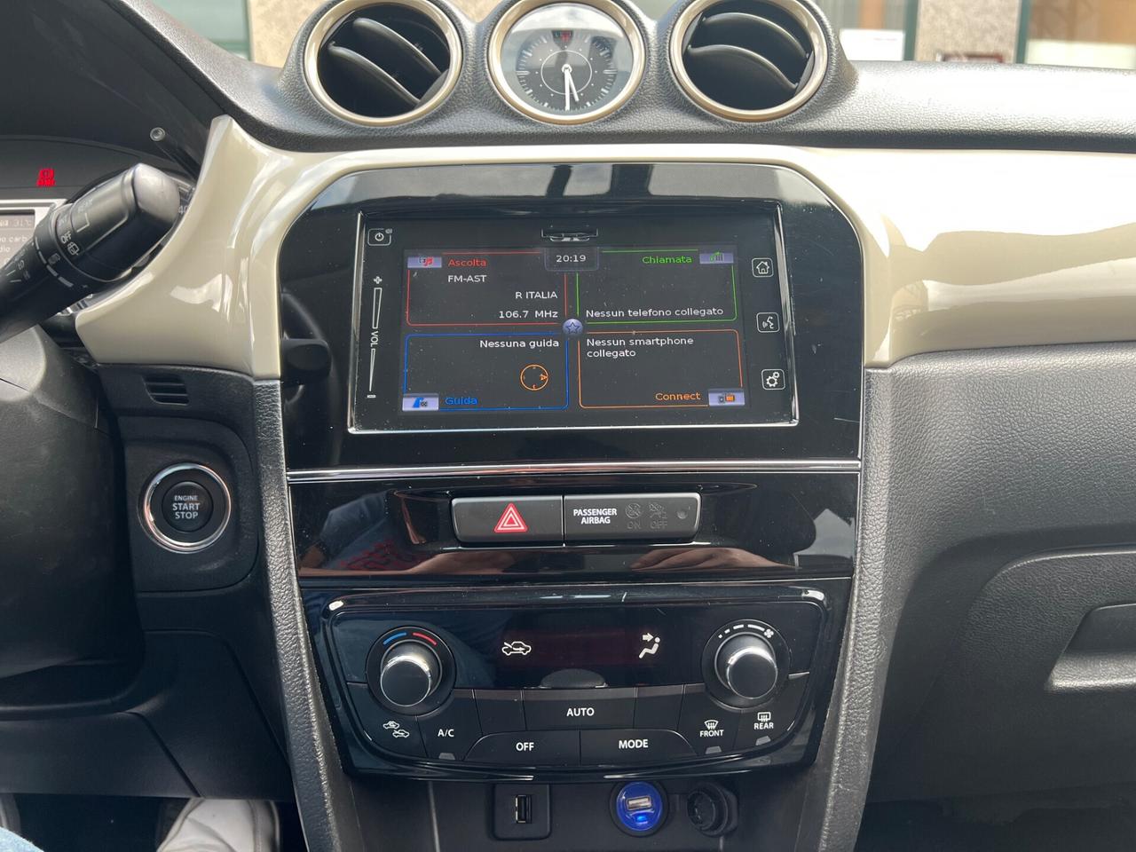 Suzuki Vitara 1.6 DDiS 4WD AllGrip DCT V-Top*GANCIO TRAINO