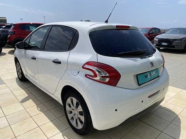 Peugeot 208 1.4 HDi 68 CV 5 porte Active