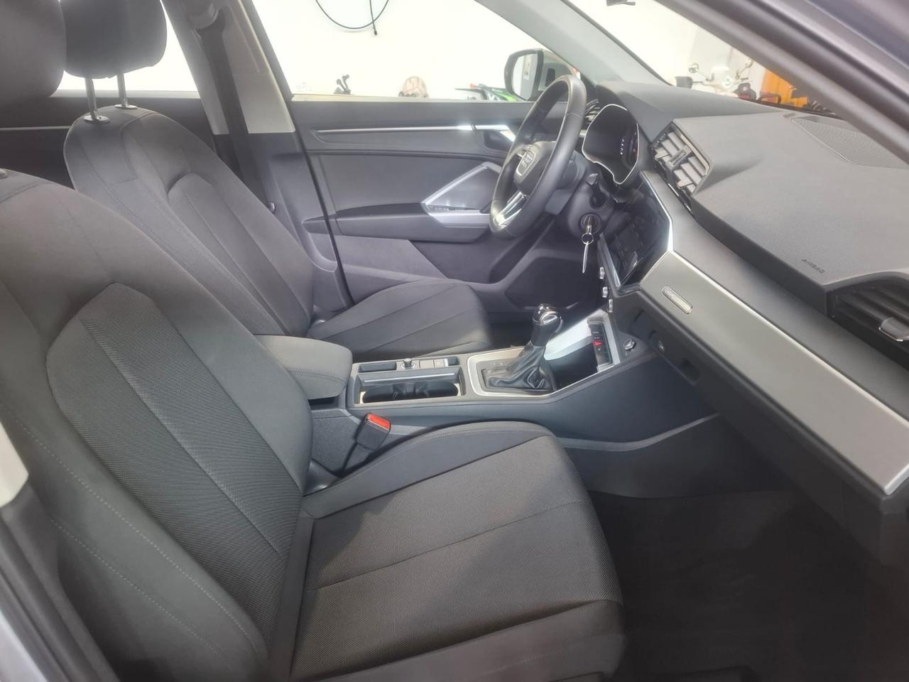 Audi Q3 35 TDI S tronic line edition