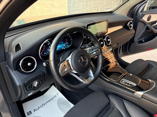 MERCEDES-BENZ GLC 300 de 4Matic Plug-in hybrid Coupé Premium Plus.