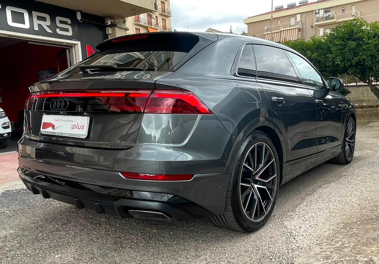 Audi Q8 50 TDI 286 CV quattro S line edition 2024