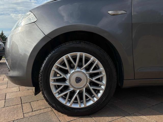 LANCIA Ypsilon 1.2 69 CV 5 porte GPL Ecochic Platinum