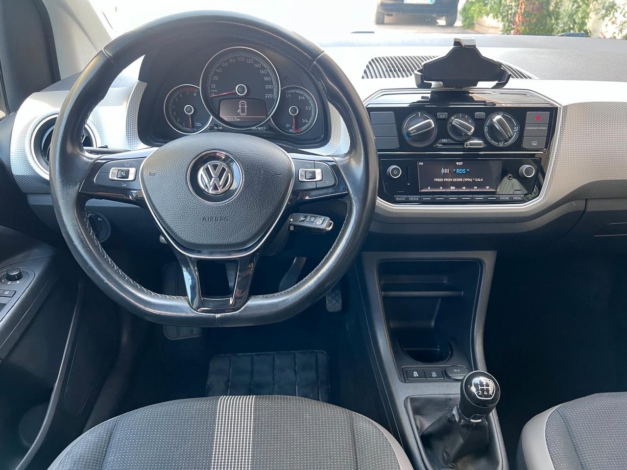 Volkswagen up! 5p 1.0 High 75cv RESTYLING PDC/TEL15; PERFETTA