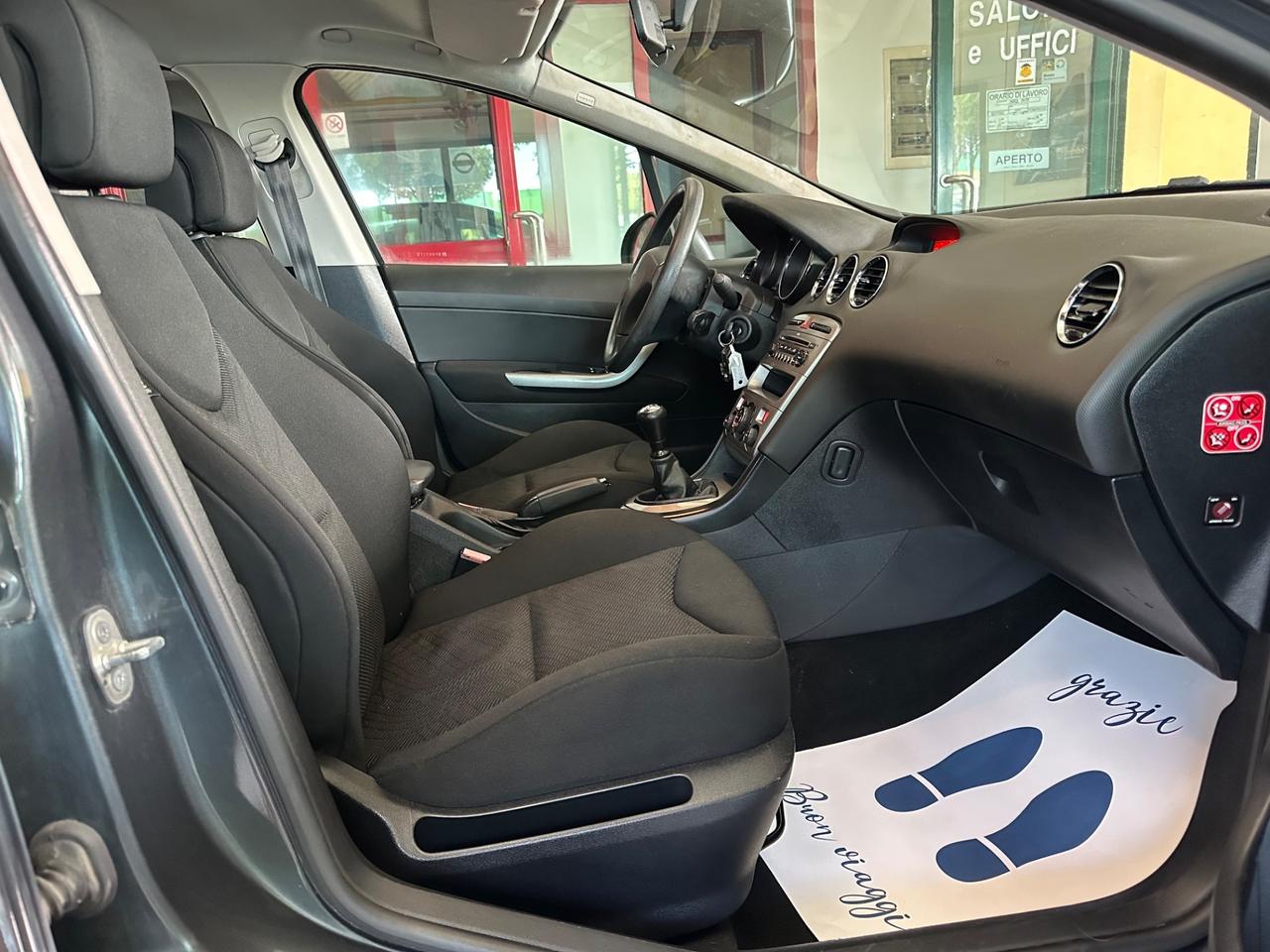 Peugeot 308 1.4 VTi 95CV 5p. Premium