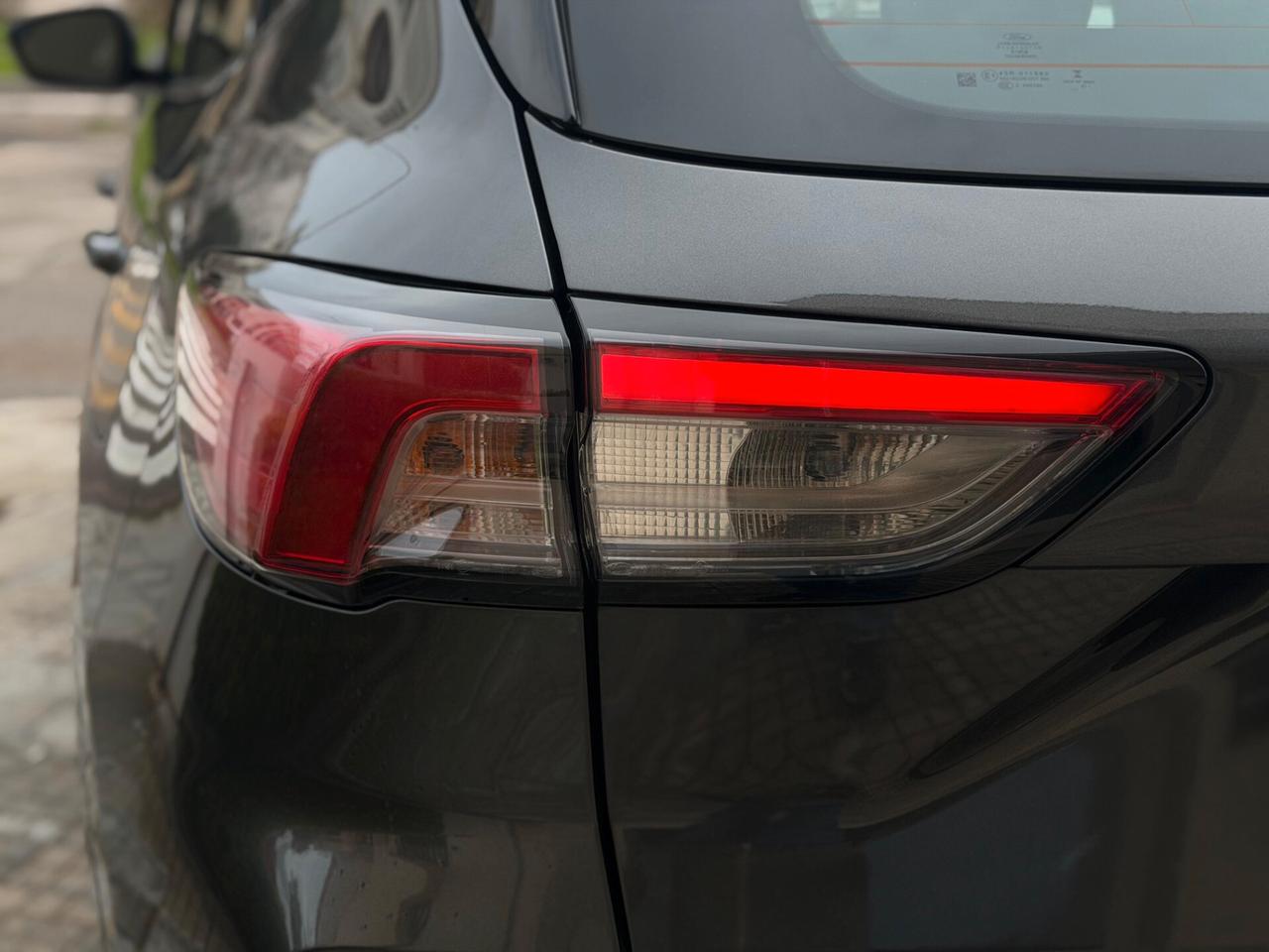 Ford Kuga 1.5 EcoBlue 120 CV aut. 2WD ST-Line Design