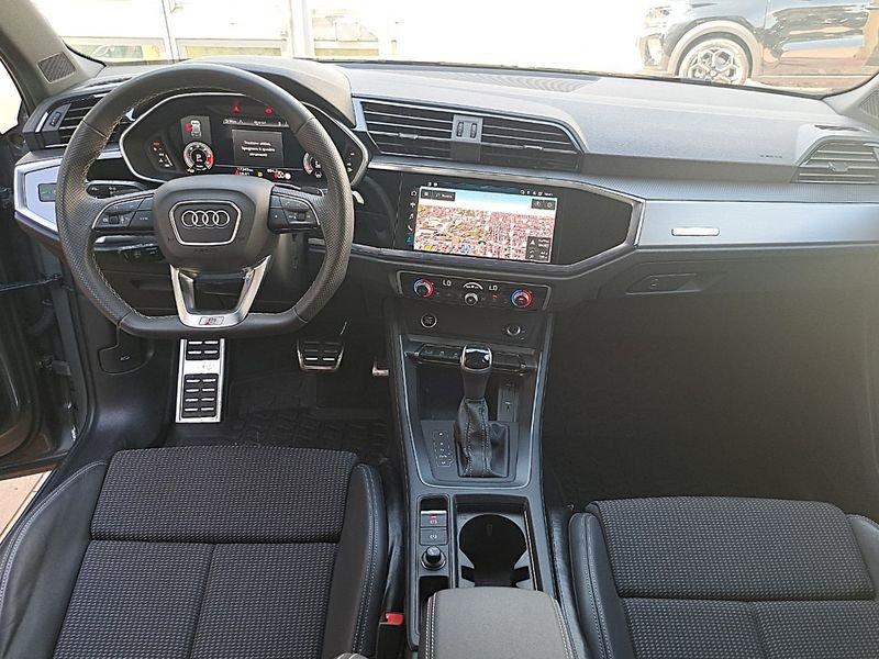 Audi Q3 Q3 40 2.0 tdi Identity Black quattro 193cv s-tronic